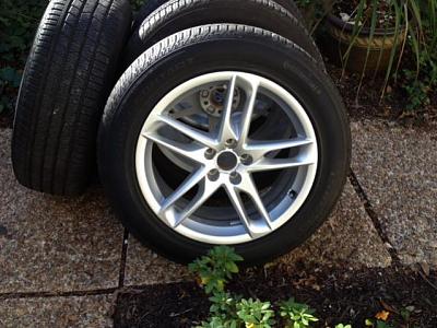 Brand New 200mi 19&quot; wheels wit Continental 235/55/19 tires-19-wheel-tire-group.jpg