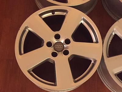 2007 B-7 A4 S Line Stock Wheels 18"-image3.jpg