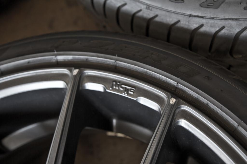 Name: R1Motorsport-6-2_zps0d23578a.jpg
Views: 9243
Size: 57.0 KB