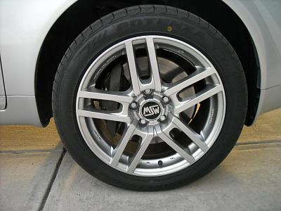 MSW 17&quot; wheels and Bridgestone tires....like new..0-dscn0593.jpg