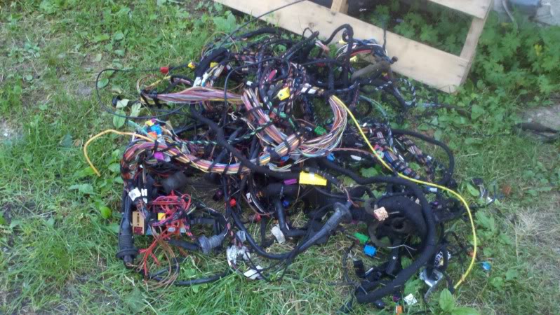 Name:  2011-06-09_20-28-40_951.jpg
Views: 19
Size:  113.9 KB