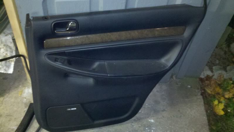 Name:  2011-11-06_21-44-41_887.jpg
Views: 21
Size:  44.0 KB