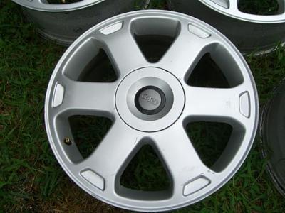 Fs: Oem 17" s4 rims-cimg6443.jpg