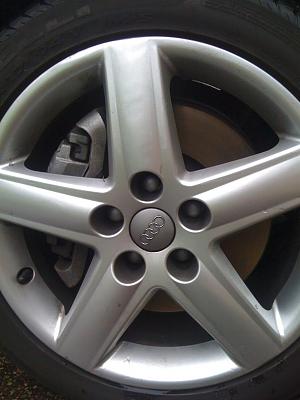 5 B7 A4 Wheels And Tires-img_0103.jpg