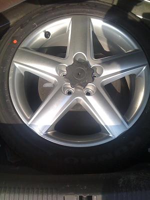 5 B7 A4 Wheels And Tires-img_0108.jpg