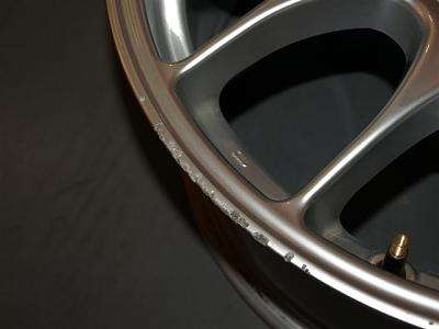 (1) B5S4 19inch BBS CH wheel-minor scratch-parts-008-small-.jpg