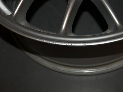 (1) B5S4 19inch BBS CH wheel-minor scratch-parts-009-small-.jpg