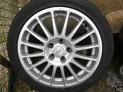 17 inch oz racing alloy wheels and tyres-w1.jpg