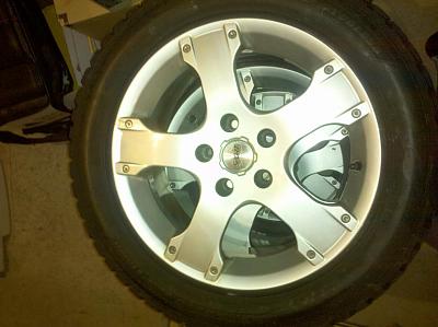 set of 4 sport wheels + snow tires-2010-02-22-16.15.42.jpg