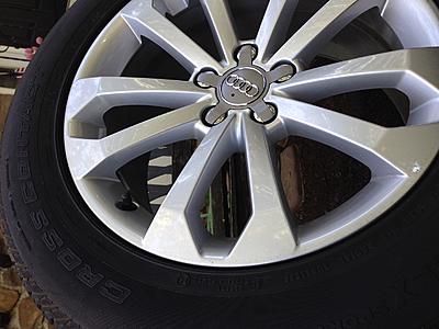 18&quot; Audi Q5 OEM Wheels and Tires NEW TAKE OFFS-img_9543.jpg