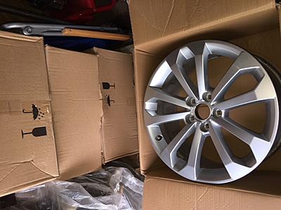 18" Q5 OEM wheels for sale/SET 4-img_3716.jpg