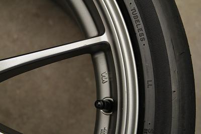 FS: AUDI 18" Race Performance Wheels and slicks-img_3403.jpg