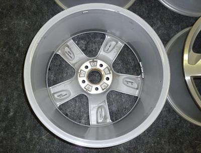 Q5 19" OEM  Alloys 4 Sale!!-wheel4.jpg