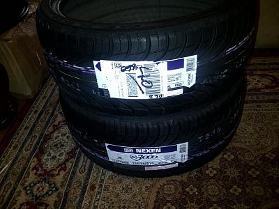 FS-4 Nexxen 235/35/19 Brand New-fairview-20110208-00066.jpg