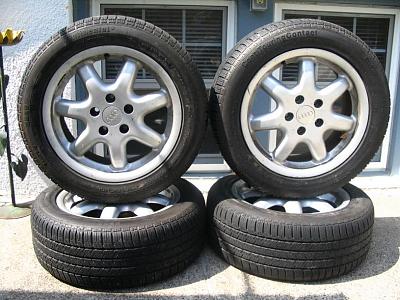 FS:Oem 16" rims-picture-1568.jpg