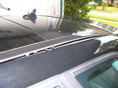 Need help finding roof moulding clips-p1340011.jpg