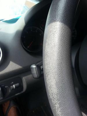 Peeling steering wheel (has anyone else had this problem)?-0nfcvwxh.jpg
