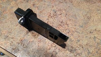 2007 A3 MAF sensor cleaning-20141227_163657.jpg