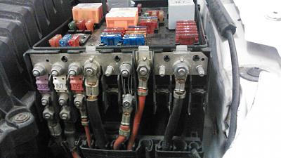 Audi A3 Fuse Panel A Issues-fuse-block.jpg