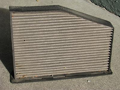 2012 A3 Dust and Pollen filter replacement-filter.jpg