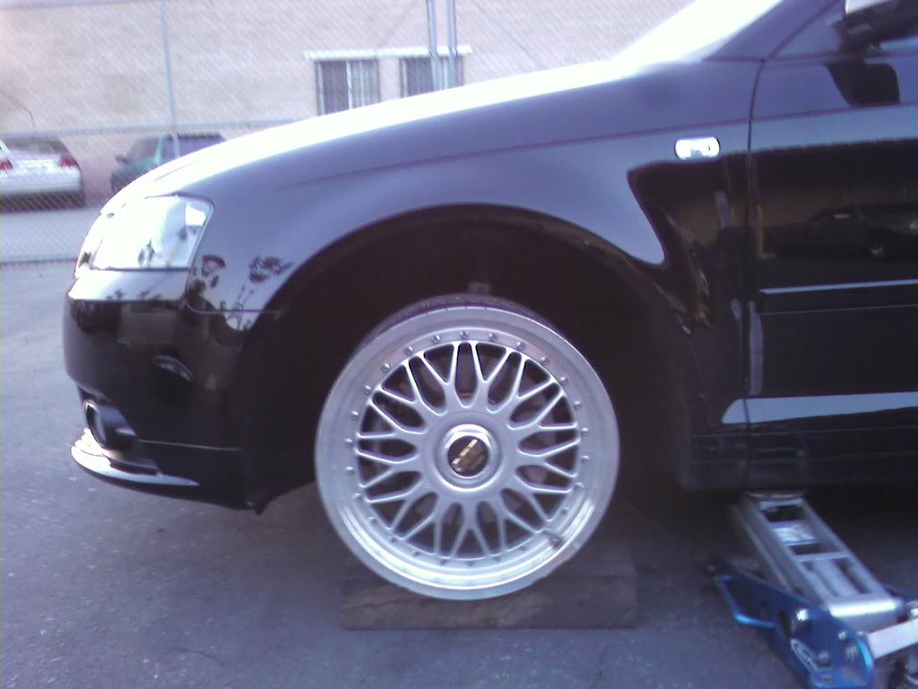 Name:  0422081917a.jpg
Views: 579
Size:  70.3 KB