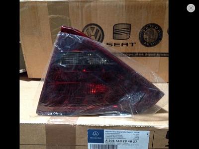 A5 Right Rear LED Tailligh- Part # 8T0945094B-image.jpg