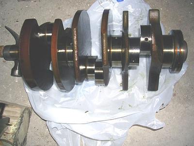 C4 2.8L non-quattro Engine Removal-pullout091-crankshaftout.jpg