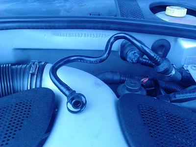 2.7T Brake assist hose????-2012-07-16-15.23.46.jpg