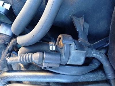 '03 A6 - where's the n80 valve?-img_1325.jpg