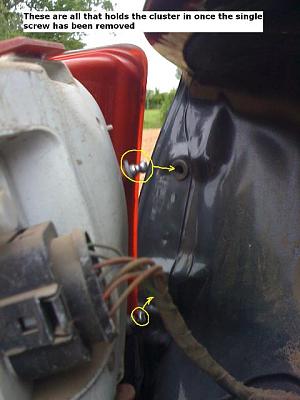 replace brake light bulb on 2005 A6-attachment-points.jpg