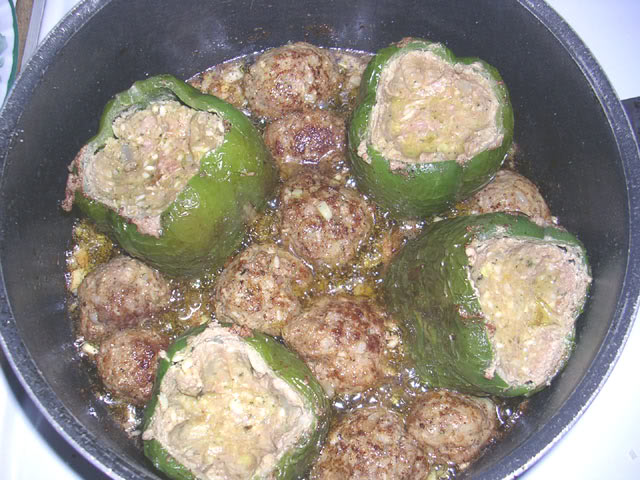 Name: Peppers2.jpg
Views: 123
Size: 79.4 KB