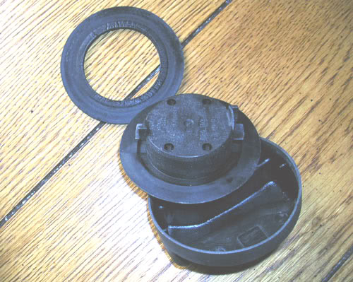 Name: 078-OilCap.jpg
Views: 572
Size: 55.0 KB