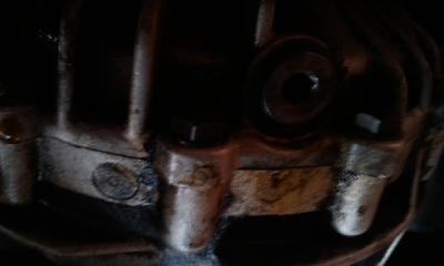 Help with Torque Converter location-005.jpg