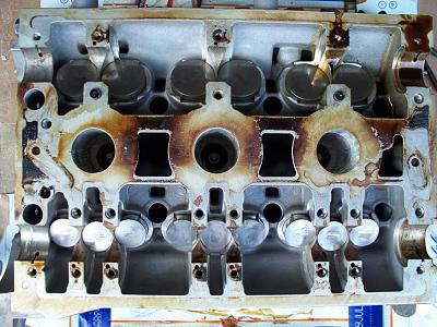 Can this cylinder head be repaired?-2-new-016.jpg