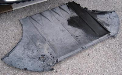 How-to: 2004 A8 Oil Change Procedure-img_1901_front_undertray_off.jpg