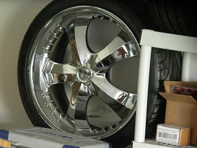 Antera wheels and tires 22x10" 5x130-dscn5454.jpg