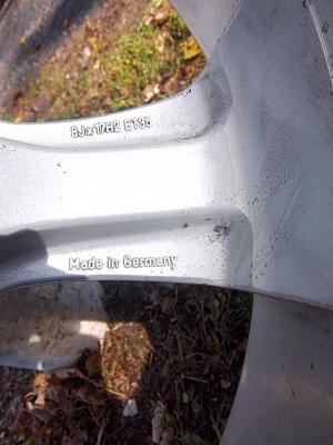 Alloy rims and Pirelli tires for 2002 TT-100_0666.jpg