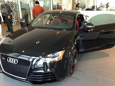  *The OFFICAL pic whore your TT thread*-601199_10151505050282280_2015369687_n.jpg