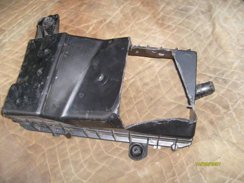 Name: Airbox4.jpg
Views: 772
Size: 90.3 KB