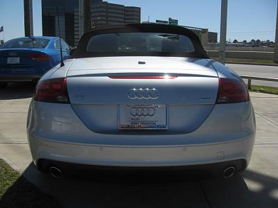 Bump on Trunk (Boot)-aa53b0c40a0a006401b3d448925b3218.jpg