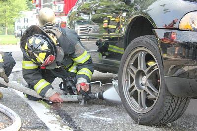 Mini Fire on my Audi Today-sd.jpg