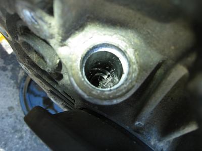 Trashed Trans 97 2.8 5sp-02.jpg
