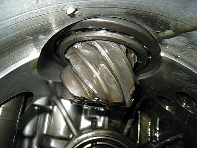 Trashed Trans 97 2.8 5sp-08.jpg
