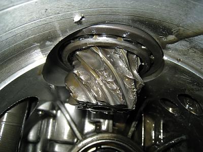 Trashed Trans 97 2.8 5sp-09.jpg
