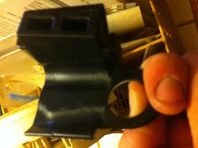 Trunk part? Where does it go?-img_1448.jpg