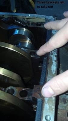 1999 audi a4 2.8l head bolt torque sequence-last-three-brackets.jpg