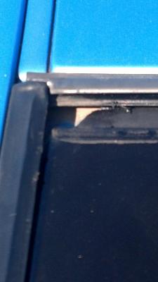 rear windscreen adhesive failure-img_20130906_173729_128.jpg
