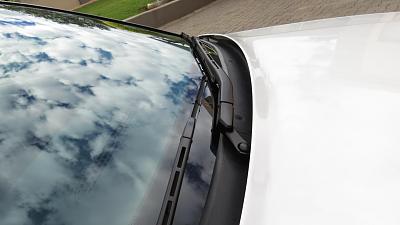 B7 aero wipers on a B5-img_5076.jpg