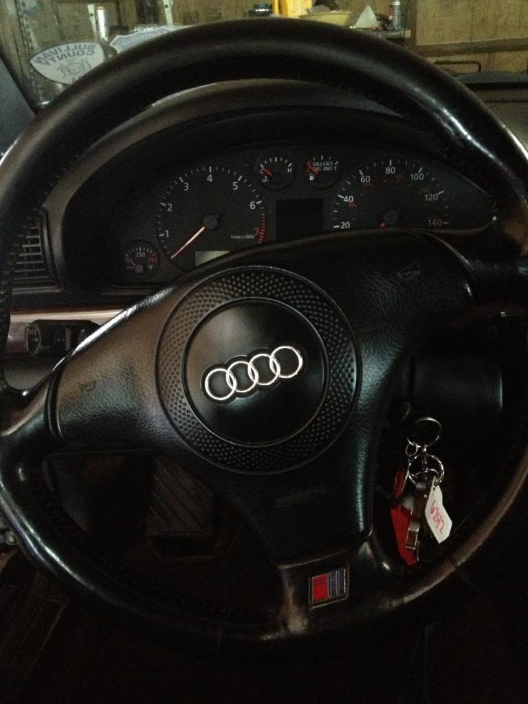 Name:  shelbysteeringwheel_zps5dc5c9e4.jpg
Views: 879
Size:  79.2 KB