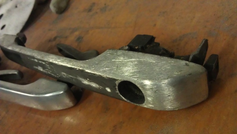 Name:  davidsphone003.jpg
Views: 60
Size:  76.1 KB